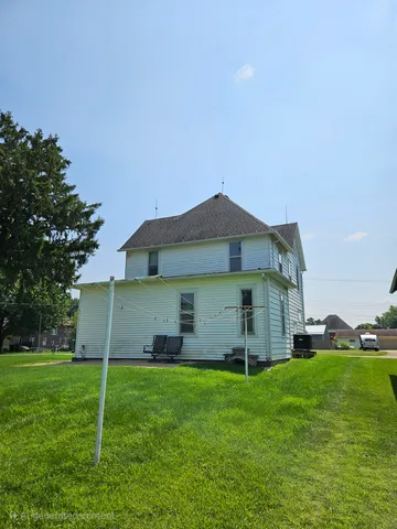 $129,500 | 214 West Webster Street, Apple River, IL 61001