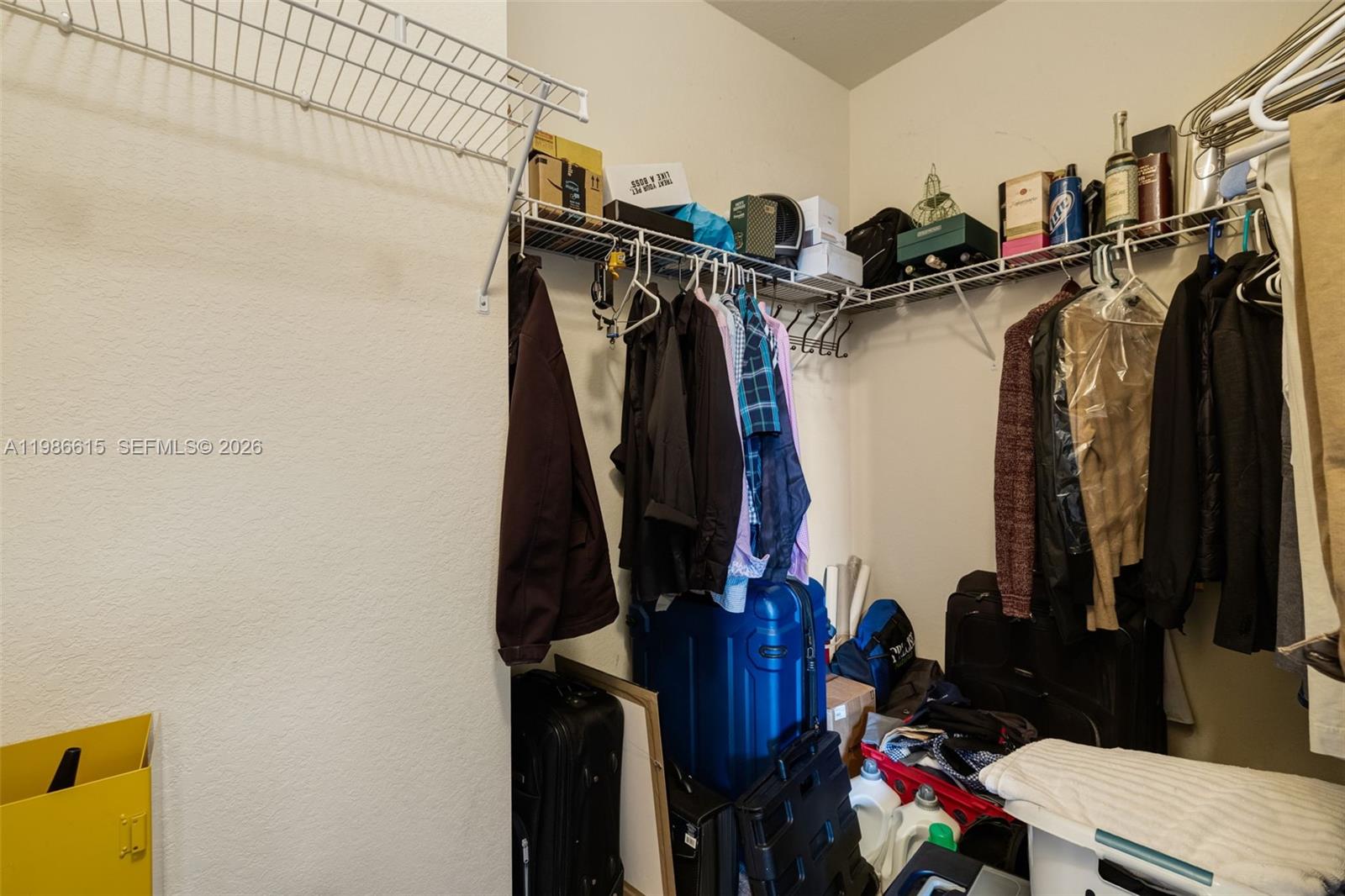 4233 Southwest 164th Court Miami, FL 33185 - Photo 31 of 33