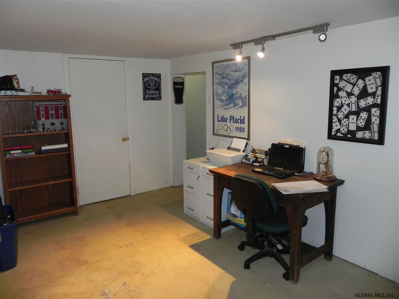 234 Kings Road Schenectady, NY 12304 - Photo 15 of 25 Photo 15
