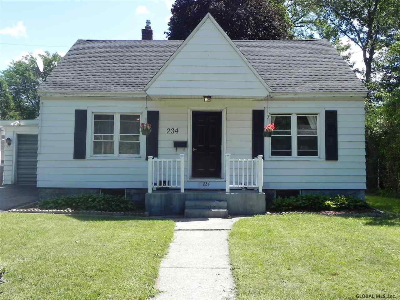 234 Kings Road Schenectady, NY 12304 - Photo 2 of 25 Photo 2