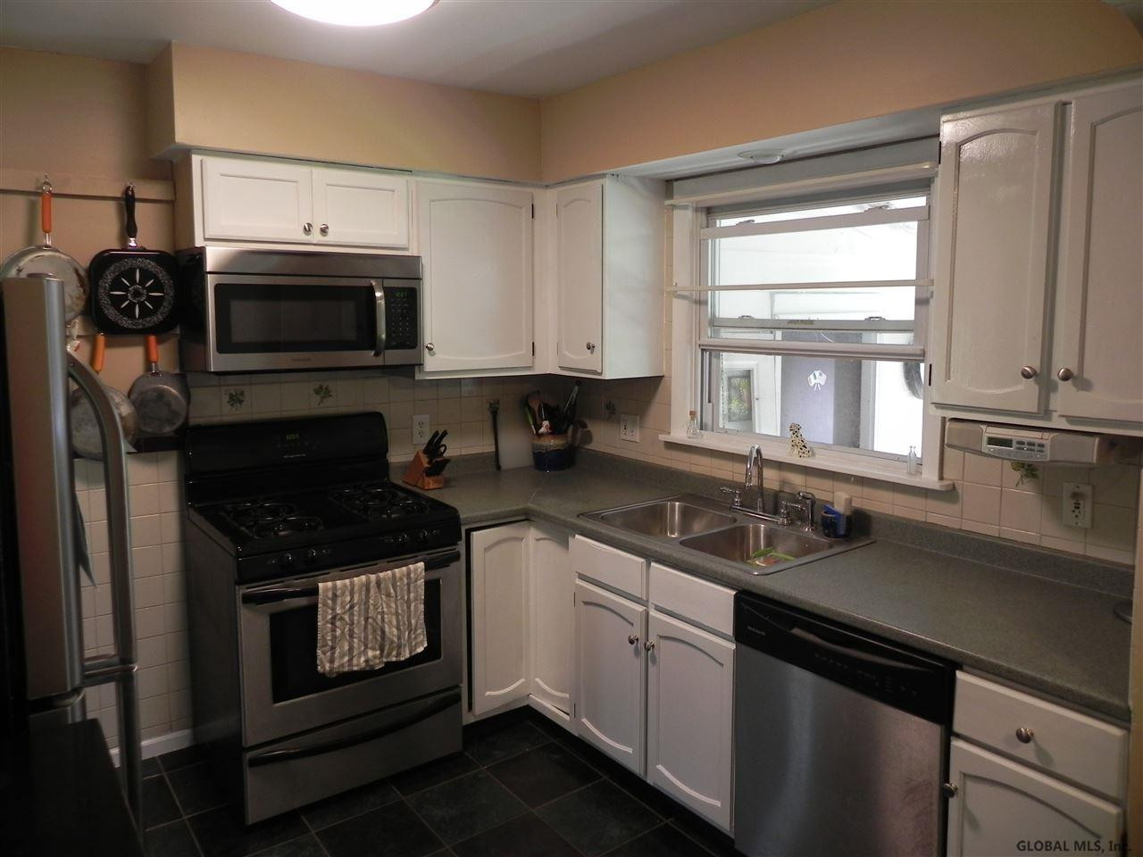 234 Kings Road Schenectady, NY 12304 - Photo 8 of 25 Photo 8