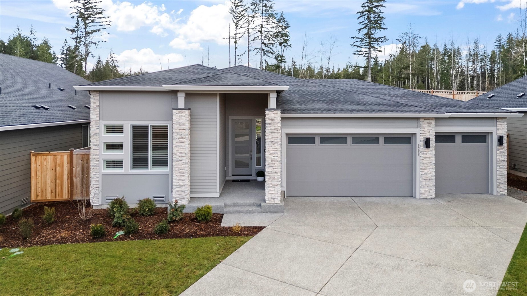 6388 Marymere Rd Port Orchard Southwest Port Orchard, WA 98367 - Photo 2 of 31