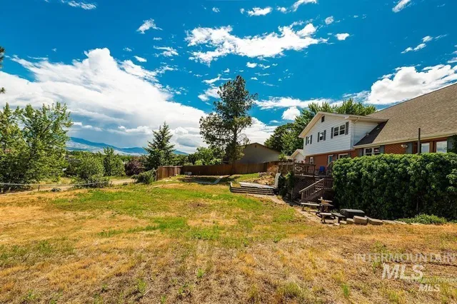 $745,000 | 410 Bitteroot Drive, Boise, ID 83709