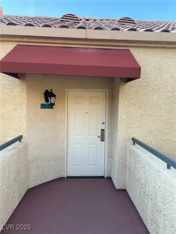 $1,795 | 220 East Flamingo Road, Unit 403, Las Vegas, NV 89169