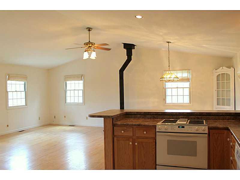 1301 Borders Road Nashville, IN 47448 - Photo 4 of 21 Gallery Image 4