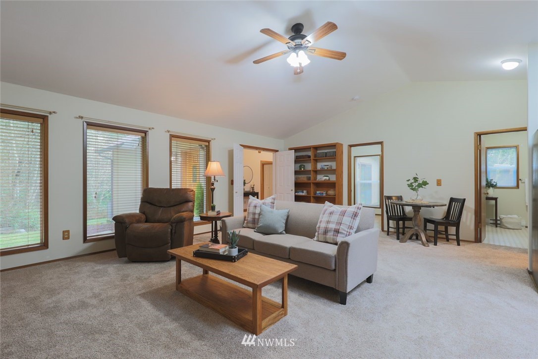 20 Moen Road Nordland, WA 98358 - Photo 12 of 40 Gallery Image 12