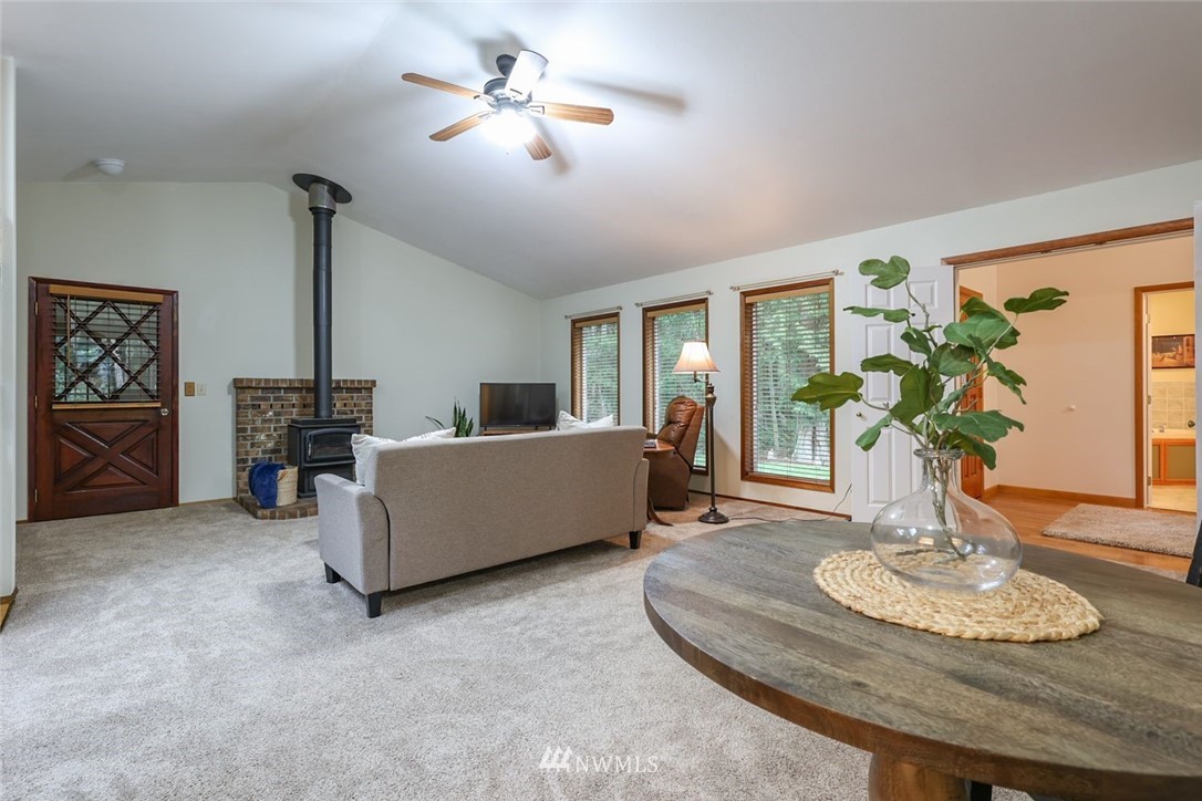 20 Moen Road Nordland, WA 98358 - Photo 7 of 40 Gallery Image 7