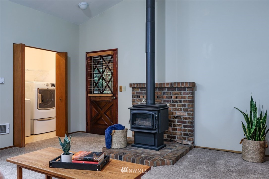 20 Moen Road Nordland, WA 98358 - Photo 10 of 40 Gallery Image 10