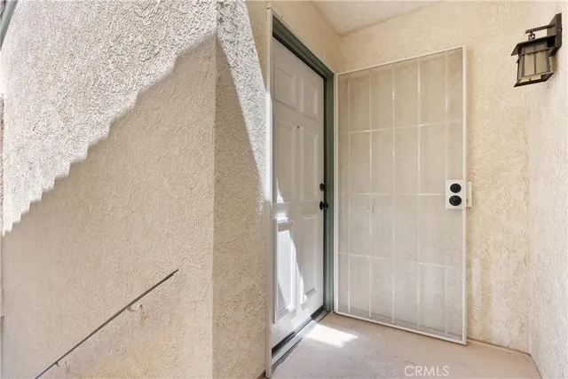 $2,800 | 87 Tennessee Street, Unit C, Redlands, CA 92373