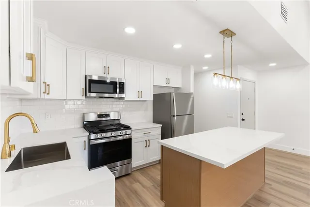 $2,800 | 87 Tennessee Street, Unit C, Redlands, CA 92373