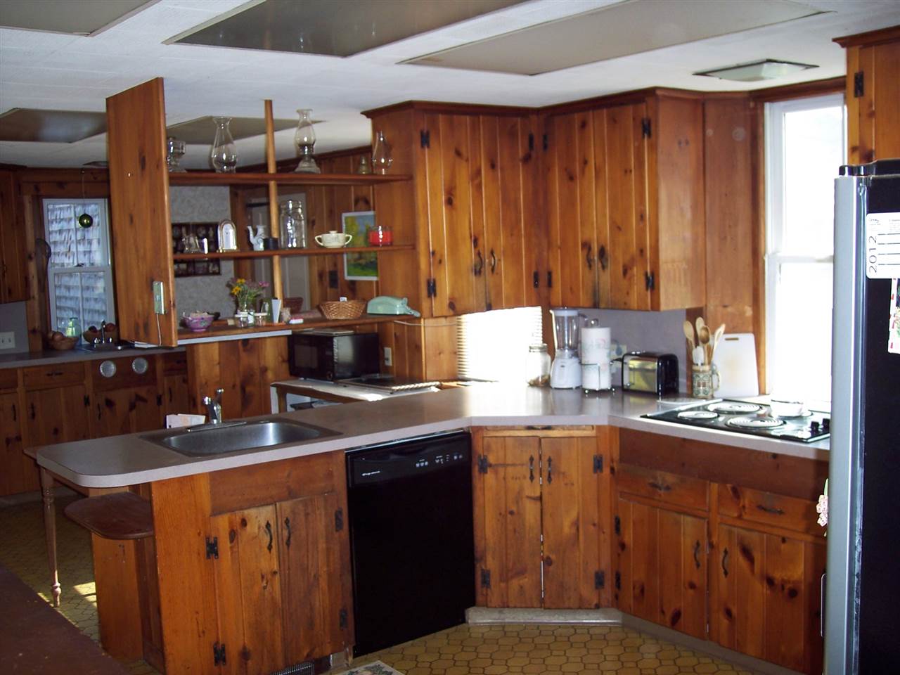 48 Belknap Mountain Road Gilford, NH 03249 - Photo 5 of 20 Gallery Image 5