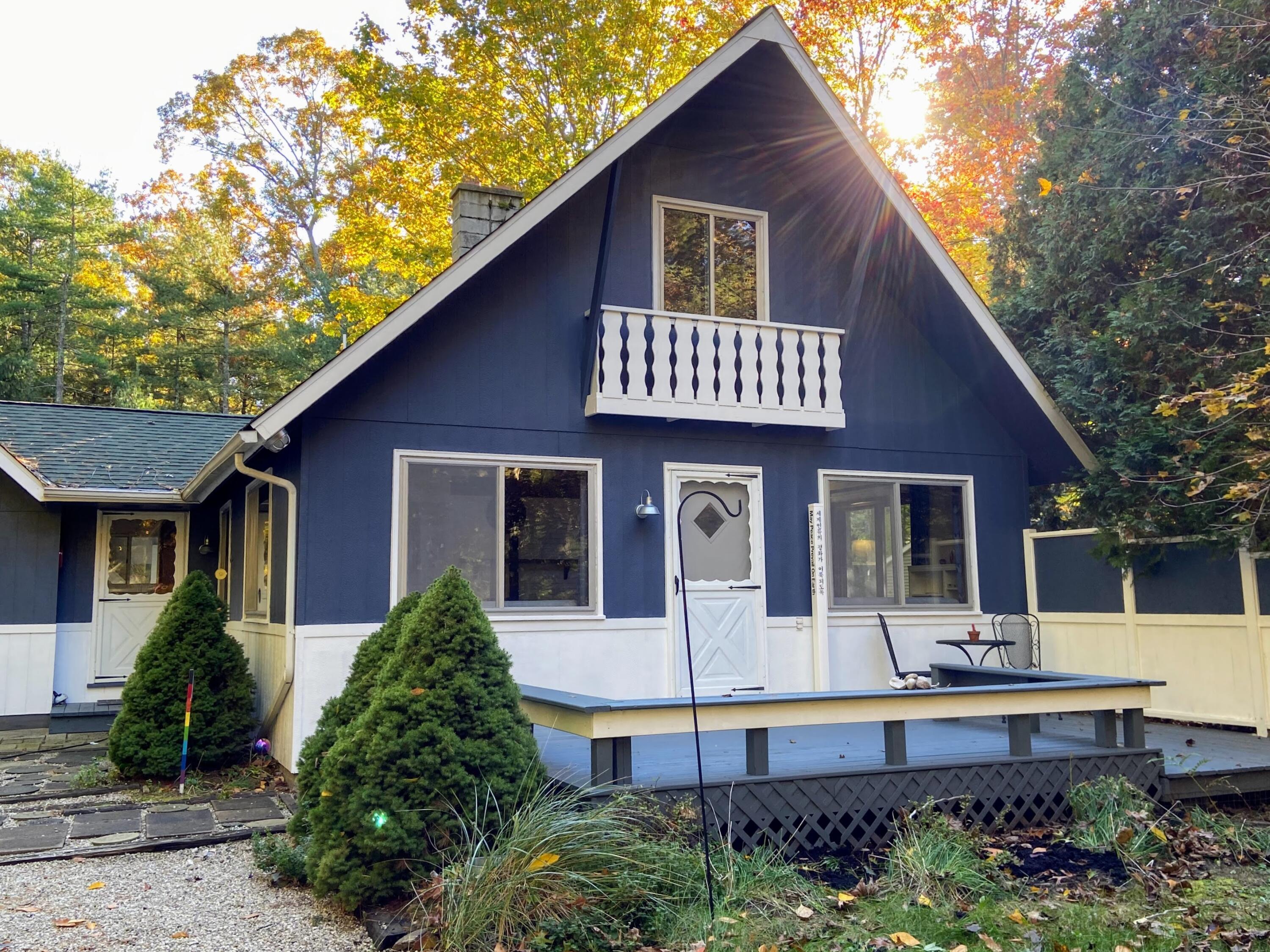 6111 Longbridge Road Pentwater, MI 49449 - Photo 1 of 41 Front of Home