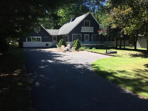 $299,000 | 6111 Longbridge Road, Pentwater, MI 49449