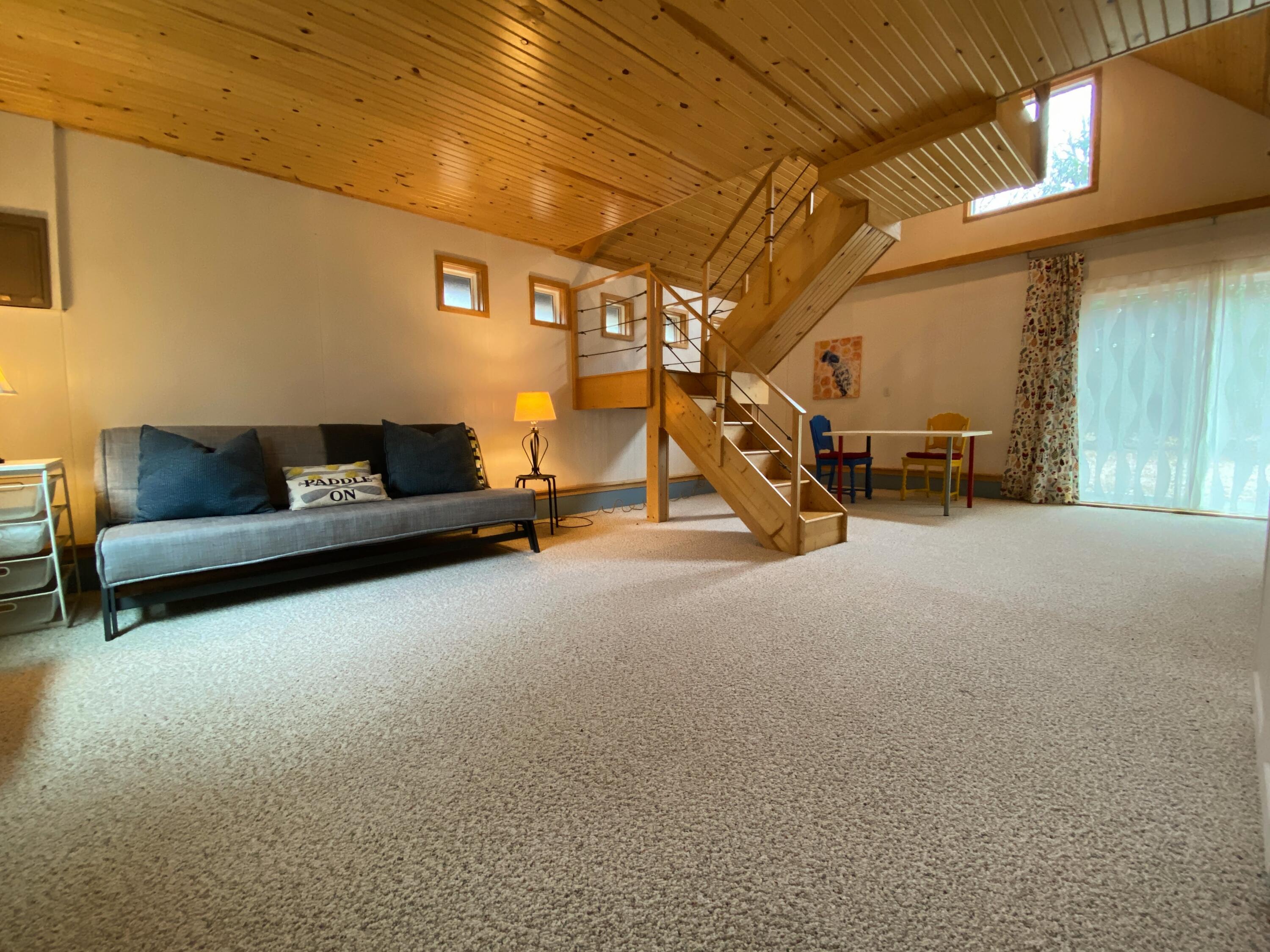 6111 Longbridge Road Pentwater, MI 49449 - Photo 28 of 41 New Family Room