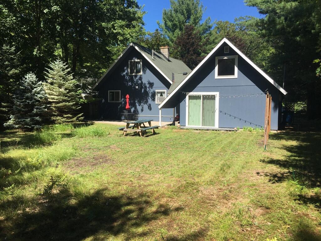 6111 Longbridge Road Pentwater, MI 49449 - Photo 5 of 41 Back of Home