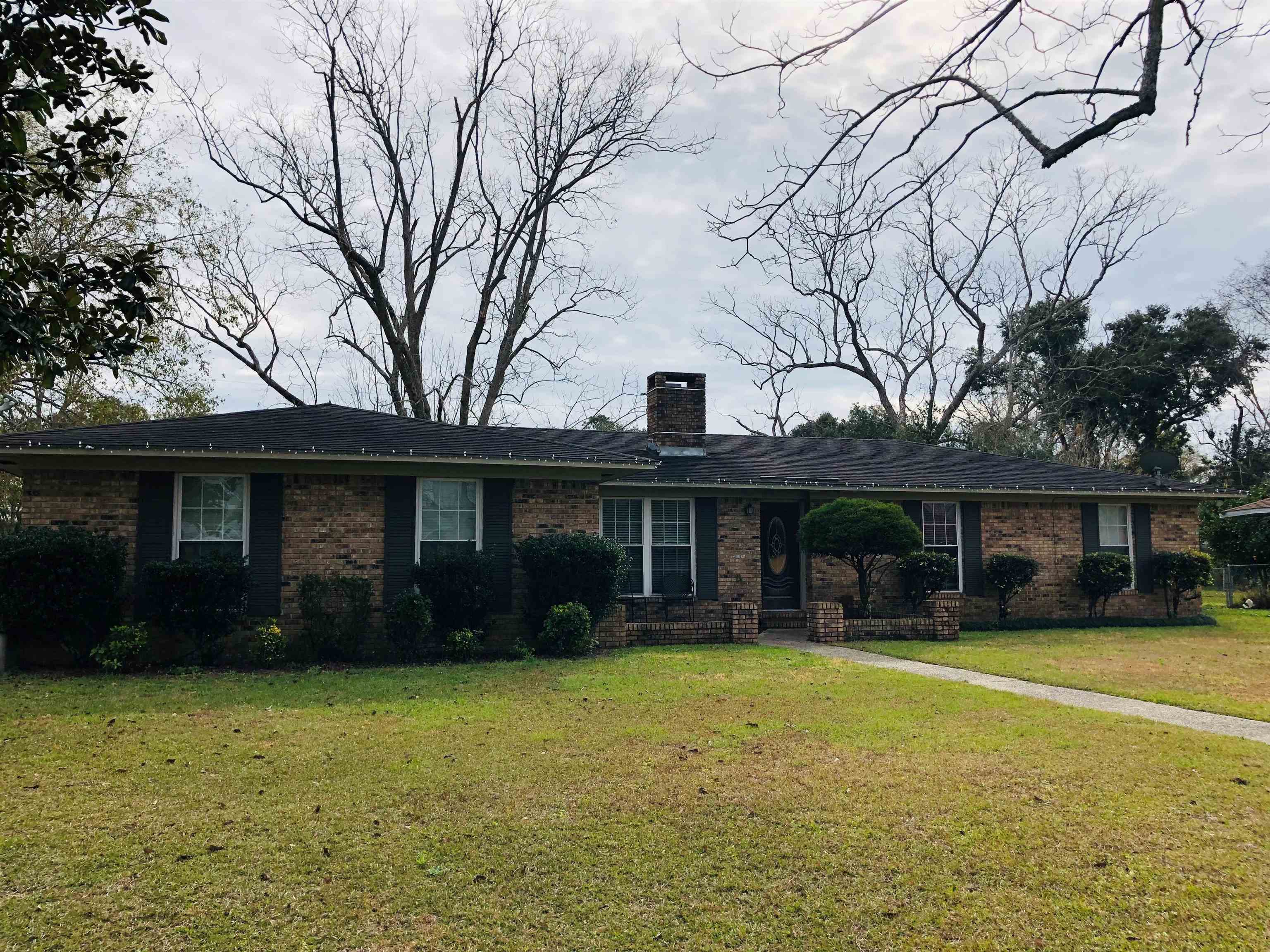 624 East Walker Avenue Foley, AL 36535 - Photo 1 of 1