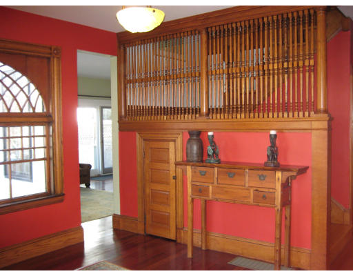 160 Upland Road Cambridge, MA 02140 - Photo 4 of 12 Gallery Image 4