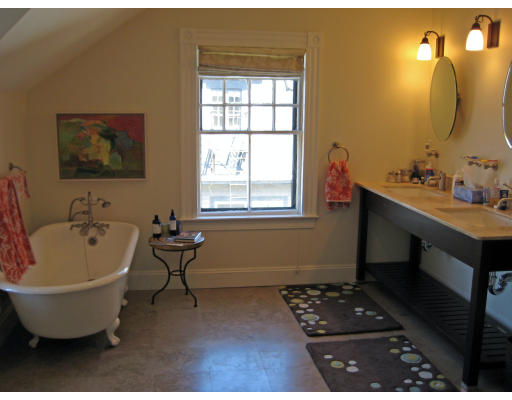 160 Upland Road Cambridge, MA 02140 - Photo 10 of 12 Gallery Image 10