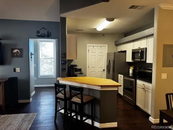 $355,000 | 6001 Castlegate Drive West, Unit A25, Castle Rock, CO 80108