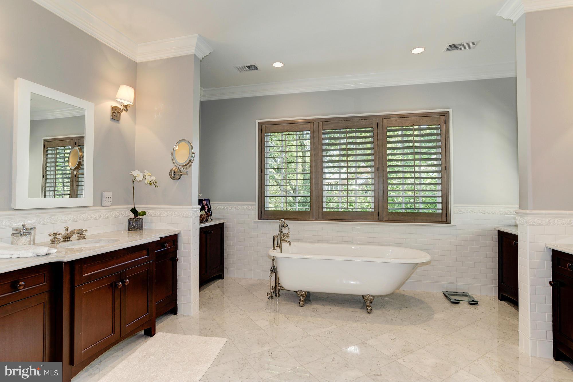 5510 Cornish Road Bethesda, MD 20814 - Photo 10 of 20 Bath (Master)