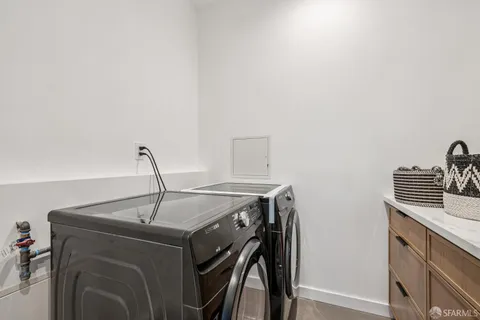 $2,380,000 | 1827 33rd Avenue, San Francisco, CA 94122