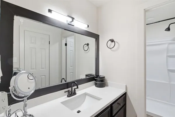 $315,000 | 1008 Royal Lane, Graham, TX 76450