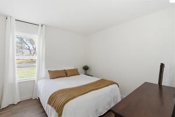 $315,000 | 1008 Royal Lane, Graham, TX 76450