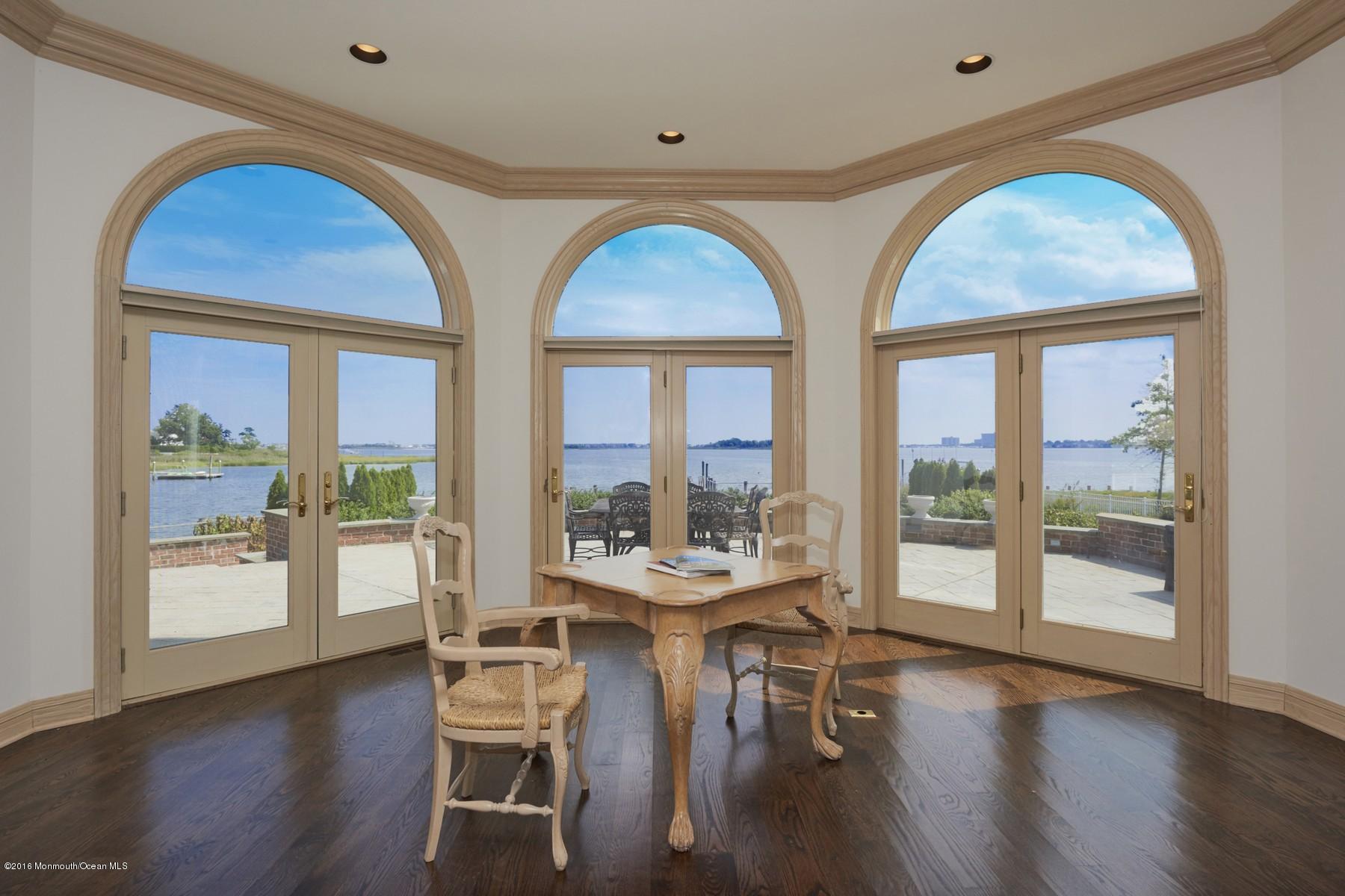 15 Edwards Point Road Rumson, NJ 07760 - Photo 7 of 27 Waterviews Galore!