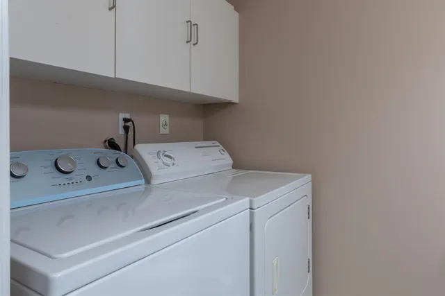 $2,700 | 185 Indian Rock Road, Merrimack, NH 03054