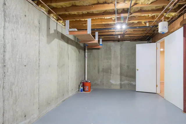 $2,700 | 185 Indian Rock Road, Merrimack, NH 03054