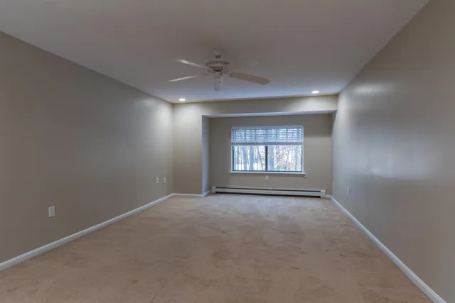 $2,700 | 185 Indian Rock Road, Merrimack, NH 03054