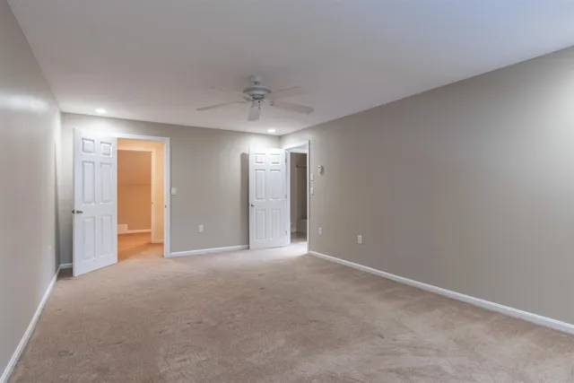 $2,700 | 185 Indian Rock Road, Merrimack, NH 03054