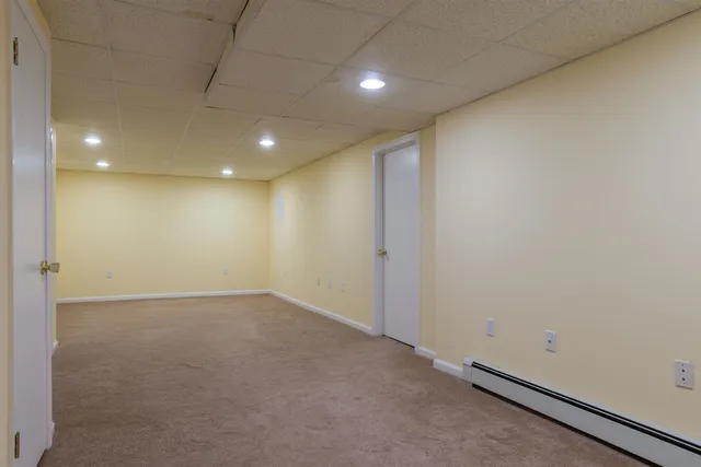 $2,700 | 185 Indian Rock Road, Merrimack, NH 03054