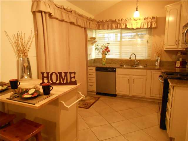 2326 Doubletree Road Spring Valley, CA 91978 - Photo 9 of 17