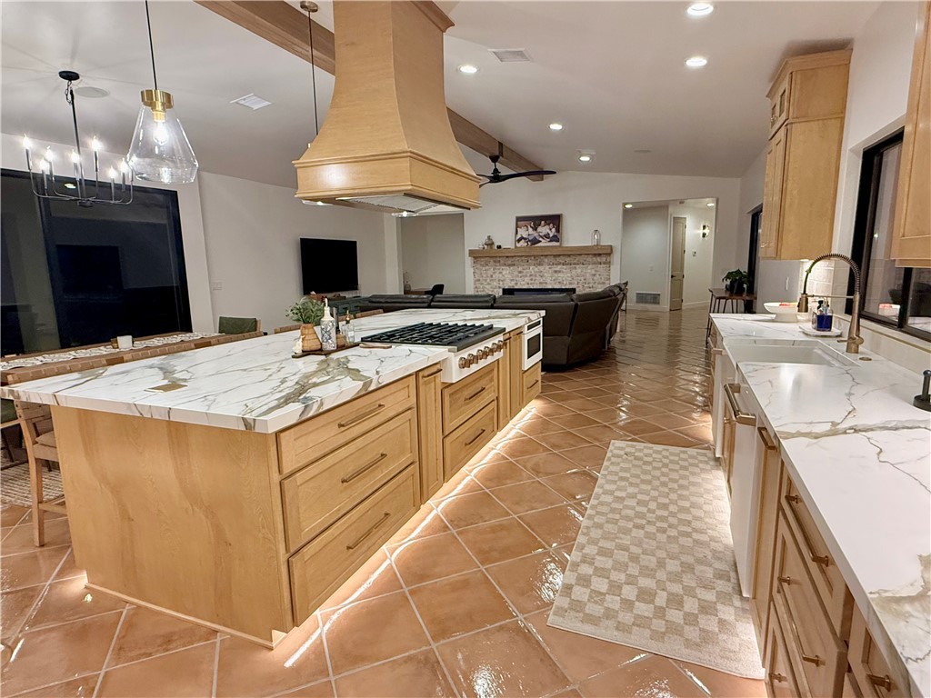 919 West Jordan Ranch Road Kingman, AZ 86409 - Photo 16 of 53 Bright and open with LED lighting and custom hoodfan.
