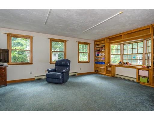 5 Tippycart Road Canton, MA 02021 - Photo 4 of 21 Gallery Image 4