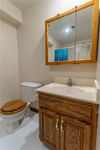 $259,000 | 202 West McGaughy Street, Hamilton, MO 64644