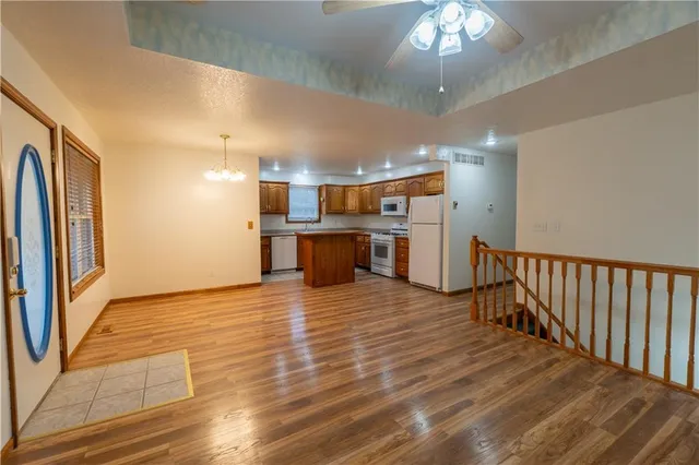 $259,000 | 202 West McGaughy Street, Hamilton, MO 64644