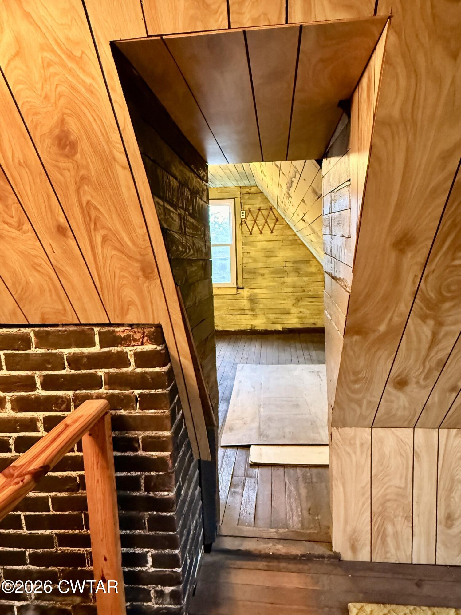 406 Maple Heights Street Kenton, TN 38233 - Photo 34 of 43 a view of entryway