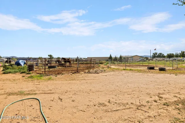 $380,000 | 24975 North Naples Street, Paulden, AZ 86334