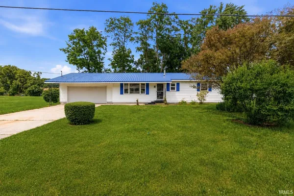 $260,000 | 18441 Wee Acres Drive, Bristol, IN 46507
