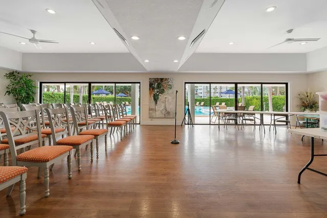 $950,000 | 1542 Jupiter Cove Drive, Unit 104, Jupiter, FL 33469