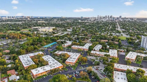 $275,000 | 1930 Northeast 2nd Avenue, Unit 206L, Wilton Manors, FL 33305