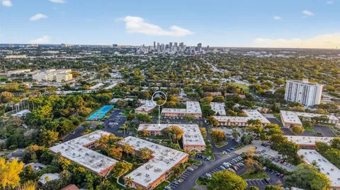 $275,000 | 1930 Northeast 2nd Avenue, Unit 206L, Wilton Manors, FL 33305