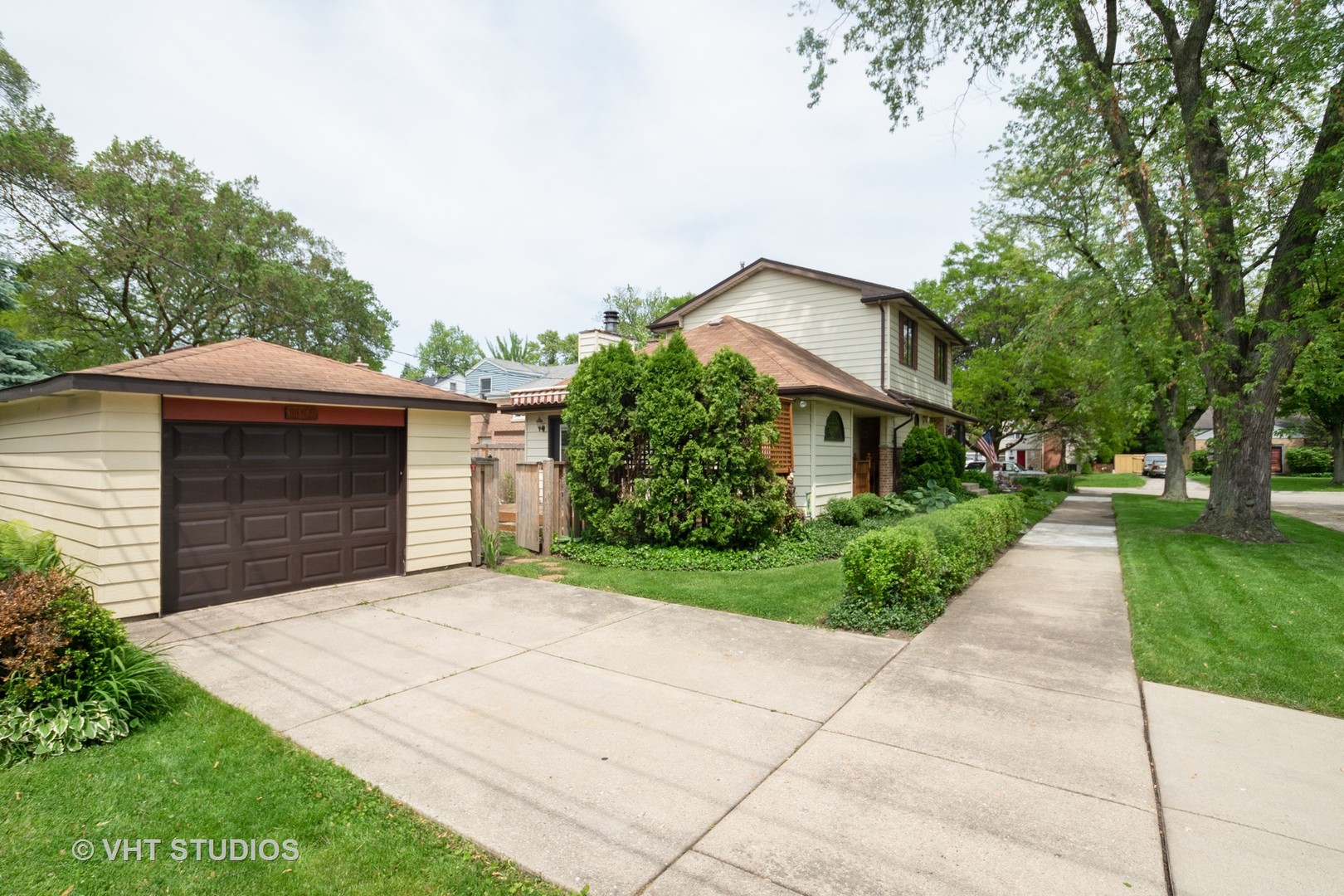 700 Long Road Glenview, IL 60025 - Photo 2 of 22