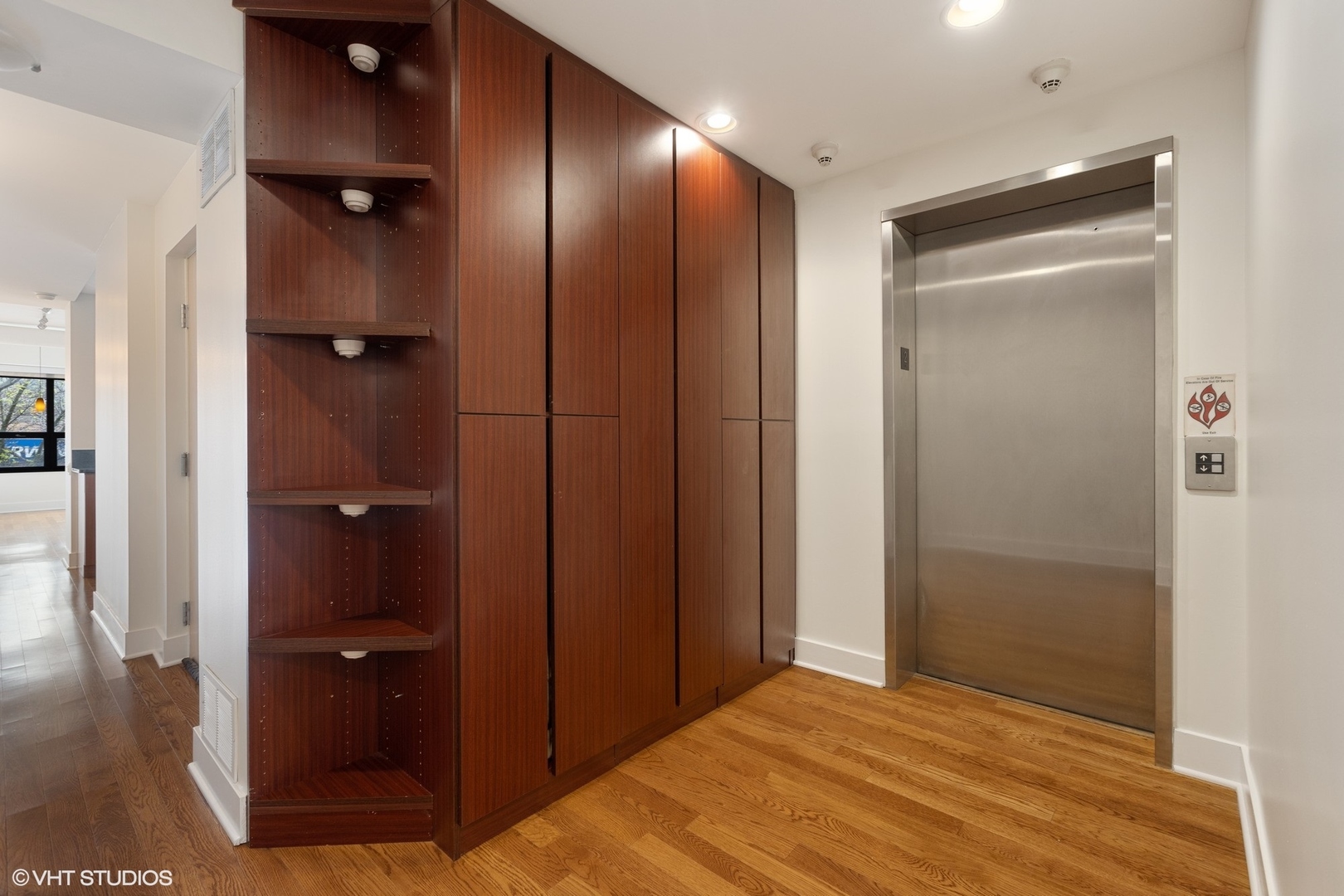 3310 North Halsted Street, Unit 2 Chicago, IL 60657 - Photo 2 of 22 a view of an empty room