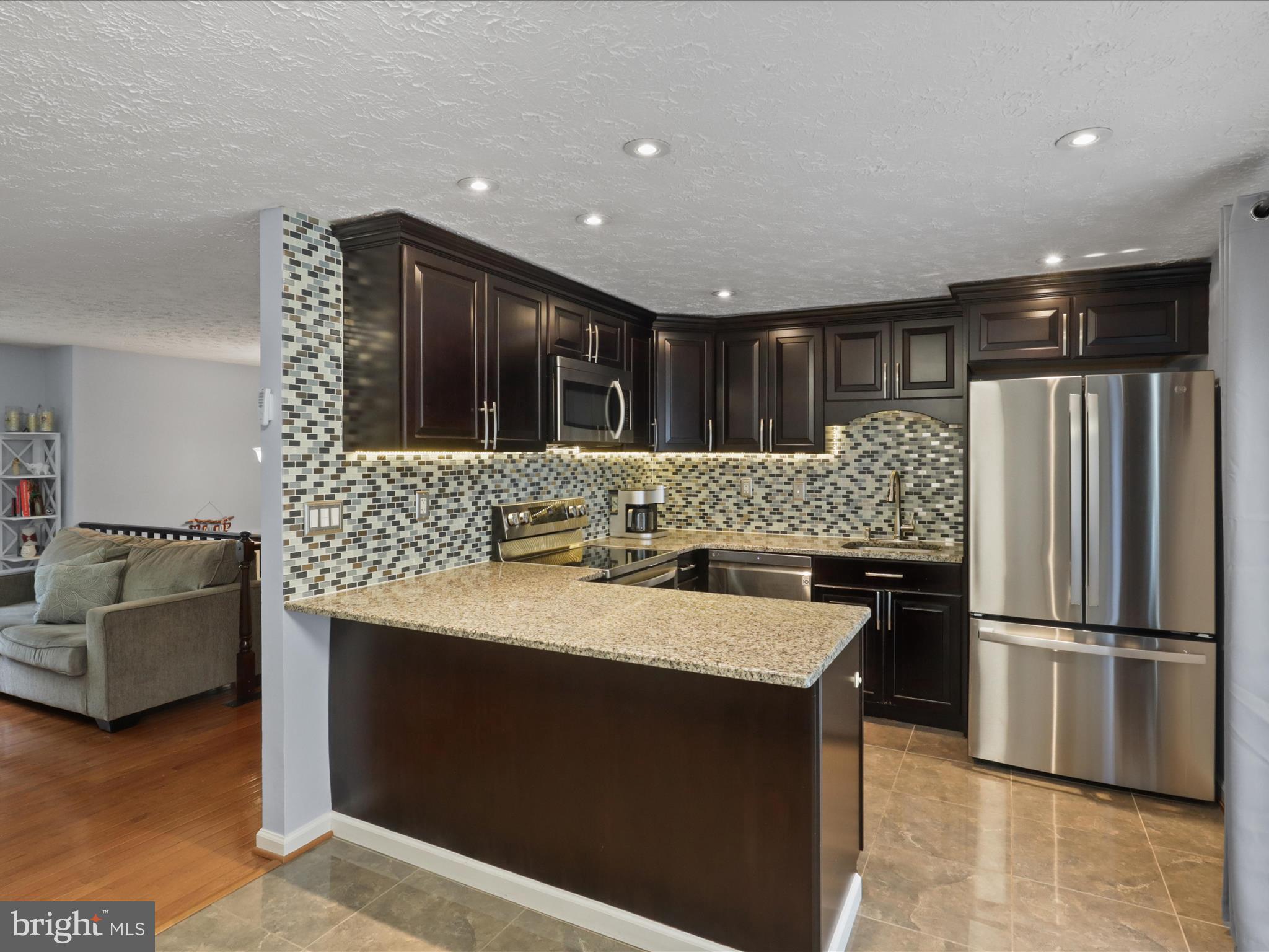 7313 Husky Lane Springfield, VA 22151 - Photo 12 of 49