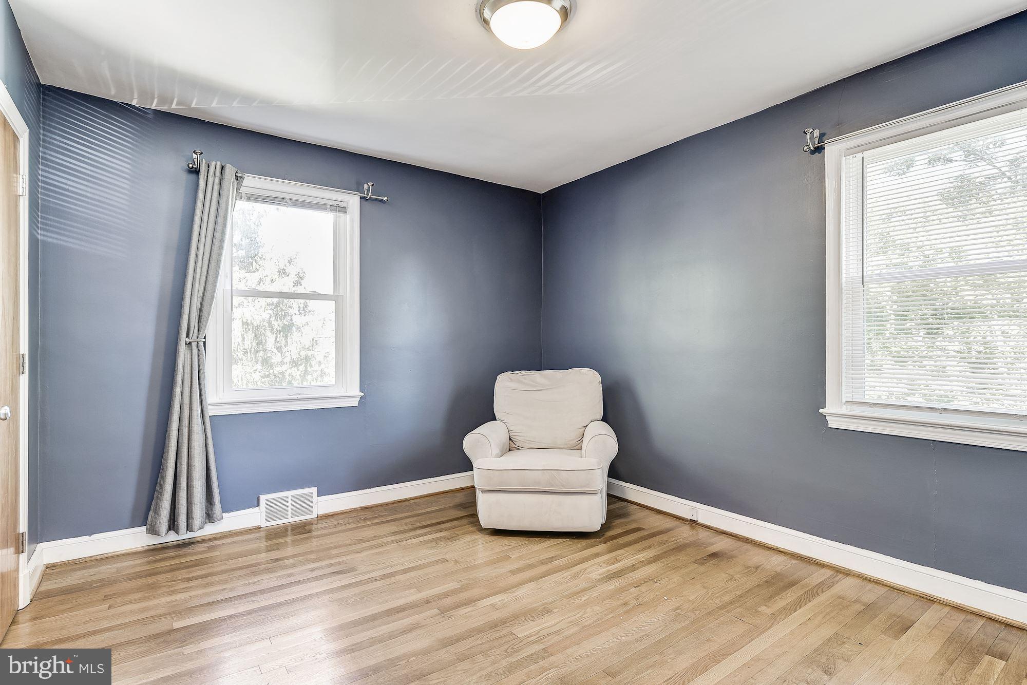 22200 Slidell Road Boyds, MD 20841 - Photo 25 of 51 Bedroom