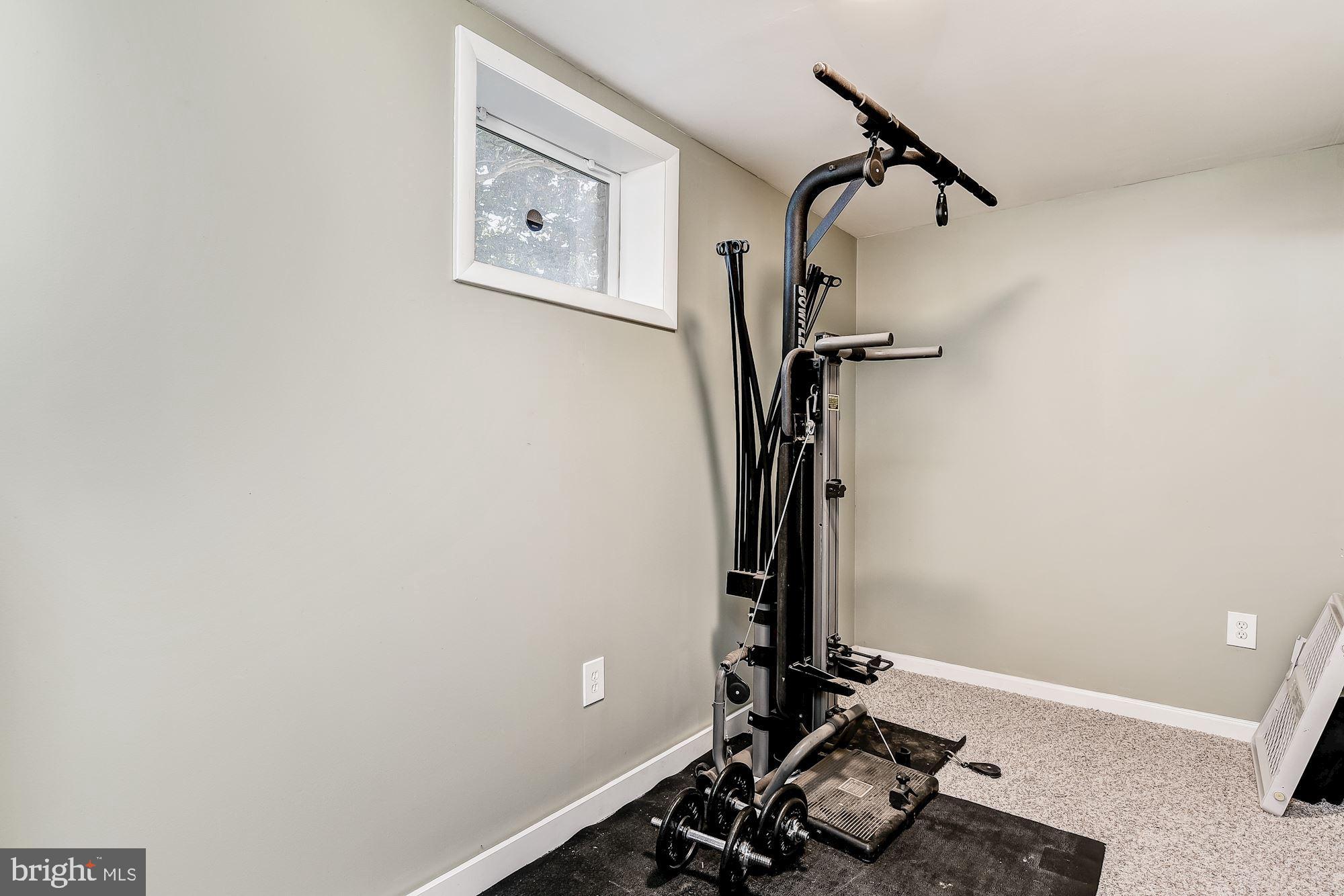 22200 Slidell Road Boyds, MD 20841 - Photo 35 of 51 Bedroom