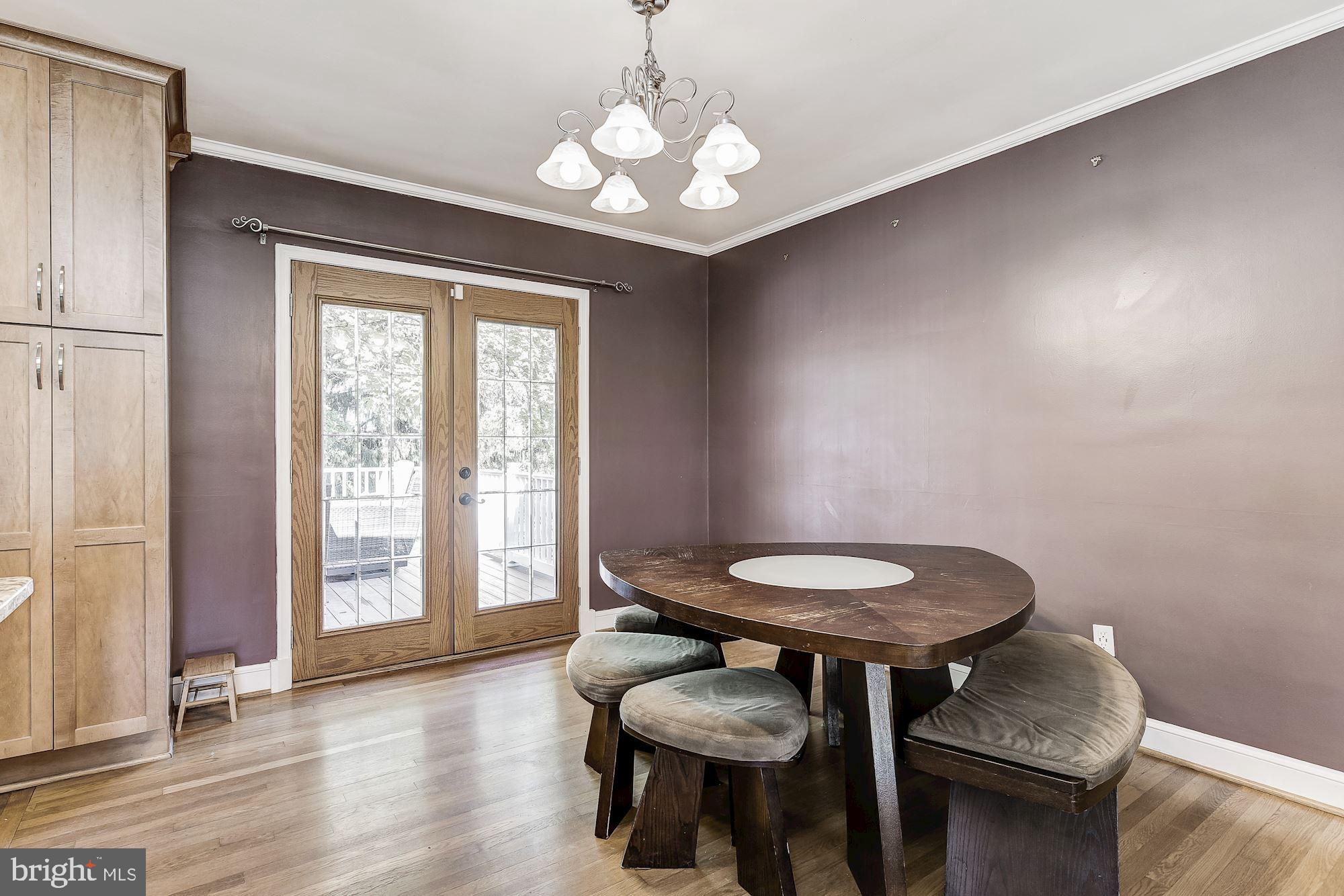 22200 Slidell Road Boyds, MD 20841 - Photo 8 of 51 Dining Room | Access to Deck
